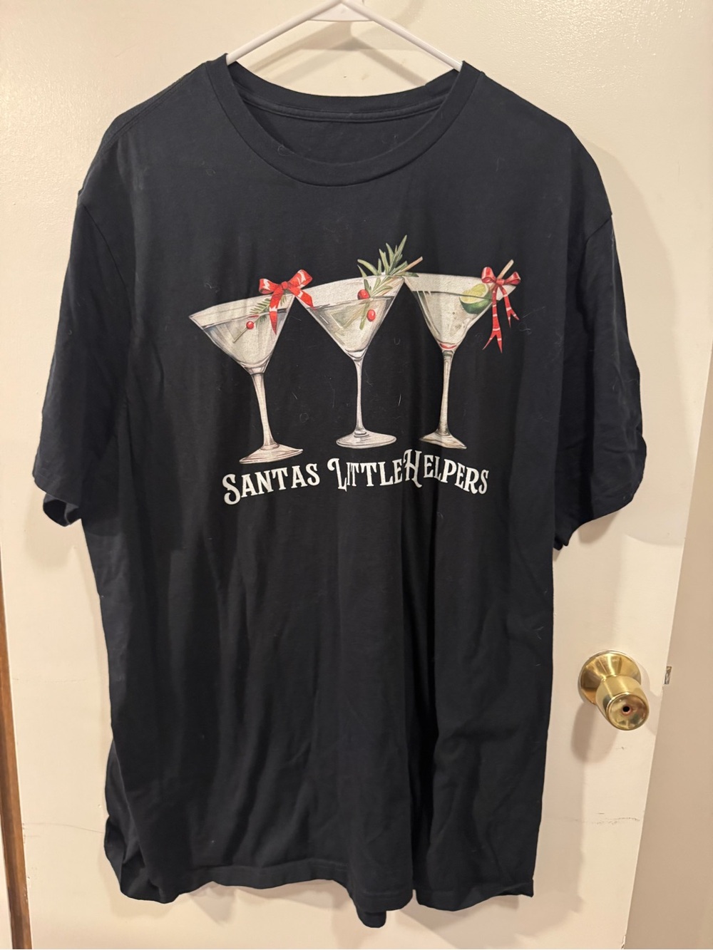 Men’s Christmas Shirt with Holiday Cocktails “Santa’s Little Helpers” Size 2XLT